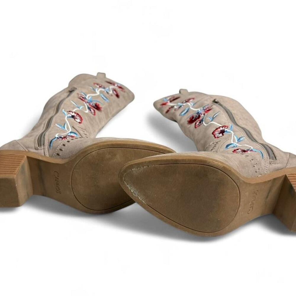 Carlos by Carlos Santana Alexia Floral embroidered beige suede Sz 7.5 - Picture 5 of 8